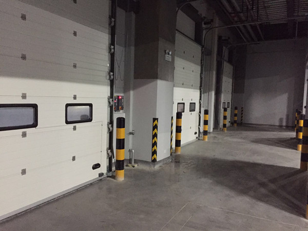 工業(yè)滑升門 工業(yè)滑升門