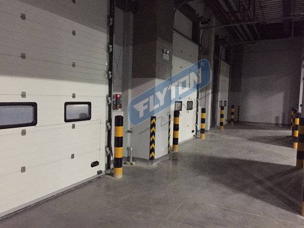 垂直提升門 垂直提升門