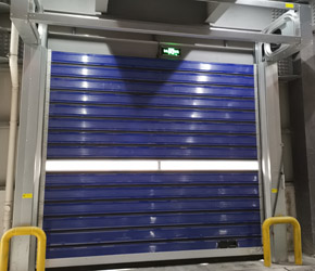 保溫硬質(zhì)快速卷簾門(mén)